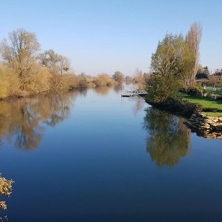 Vila Ferme Cosy Et Paisible Au Bord De L'Eure Criquebeuf-sur-Seine Exteriér fotografie